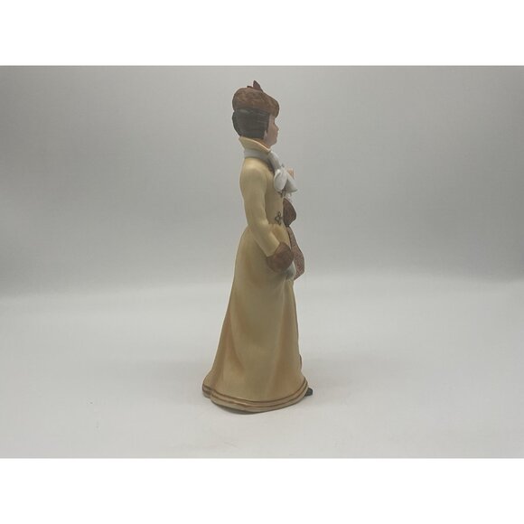 Avon VTG 1981 President s Club Albee Award Porcelain Figurine 10 Tall Japan - Picture 13 of 16